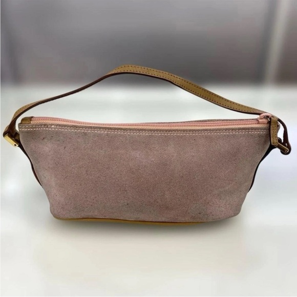 Gucci Blush Suede Shoulder Bag with Tan Strap - Picture 5 of 14